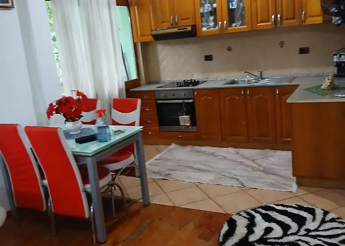 Nyaraló Casa Dani Indipendente Kamëz